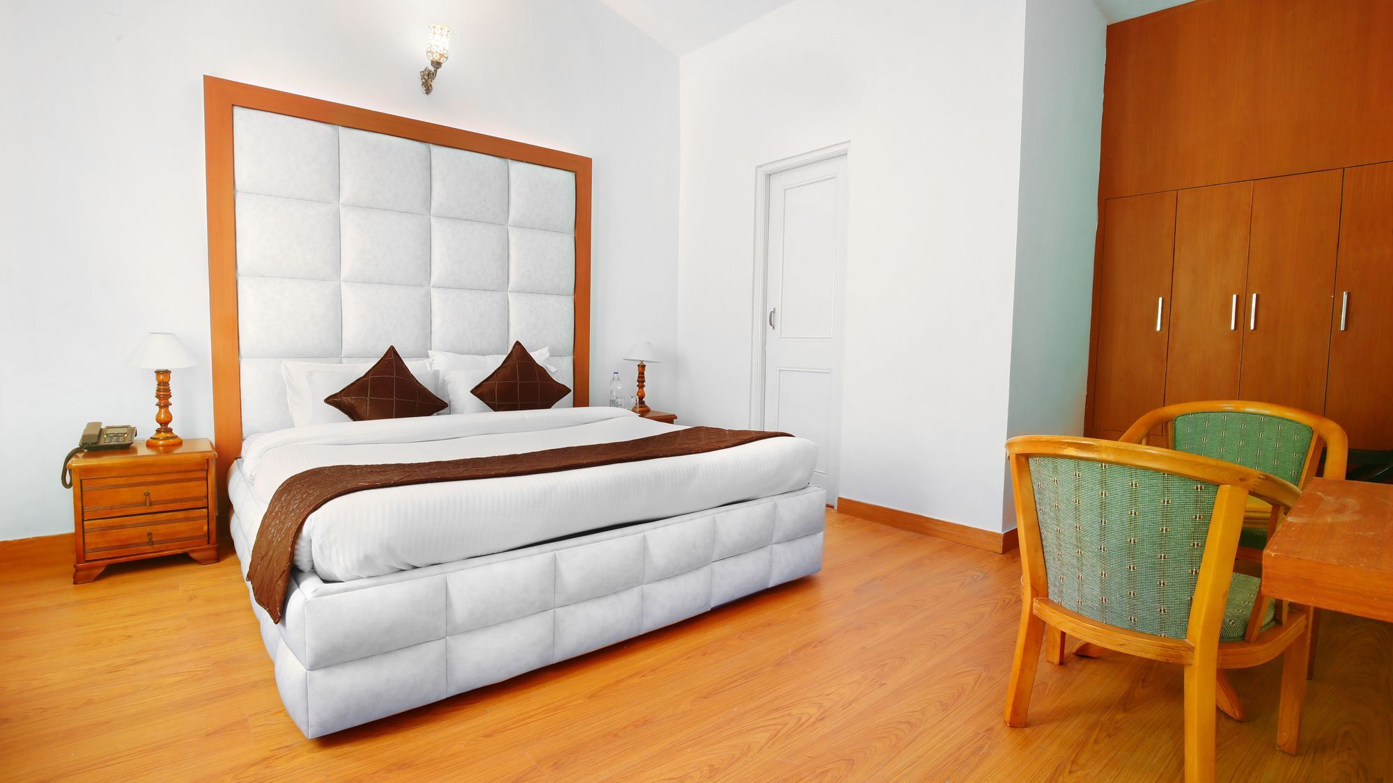 The Swiss Village Resort Nainital Exterior foto