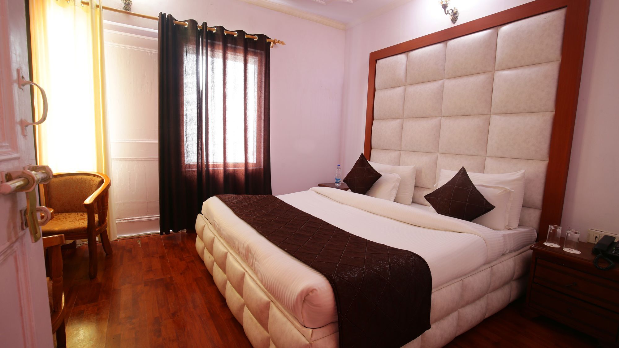 The Swiss Village Resort Nainital Exterior foto