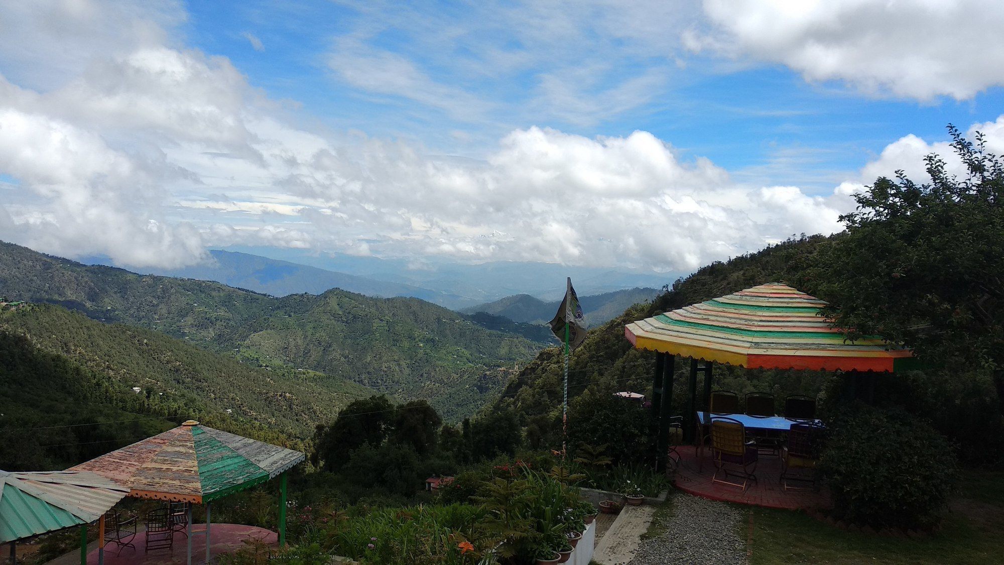 The Swiss Village Resort Nainital Exterior foto