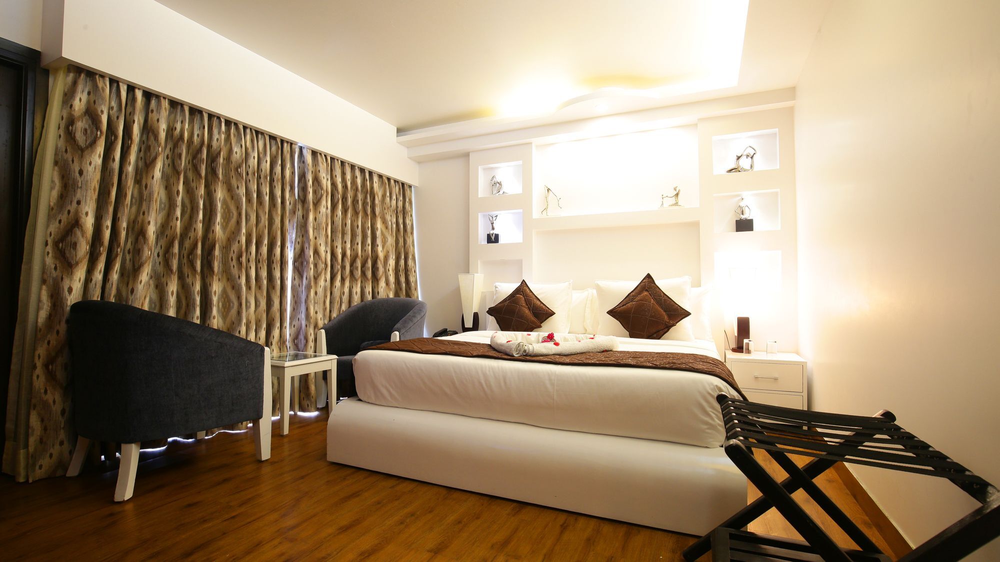 The Swiss Village Resort Nainital Exterior foto